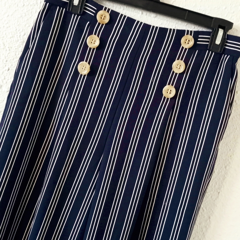 Wide leg pants